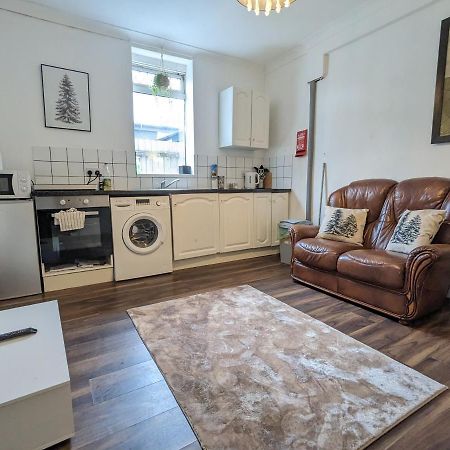 Whitchurch 1 Bedroom Apartment كارديف المظهر الخارجي الصورة