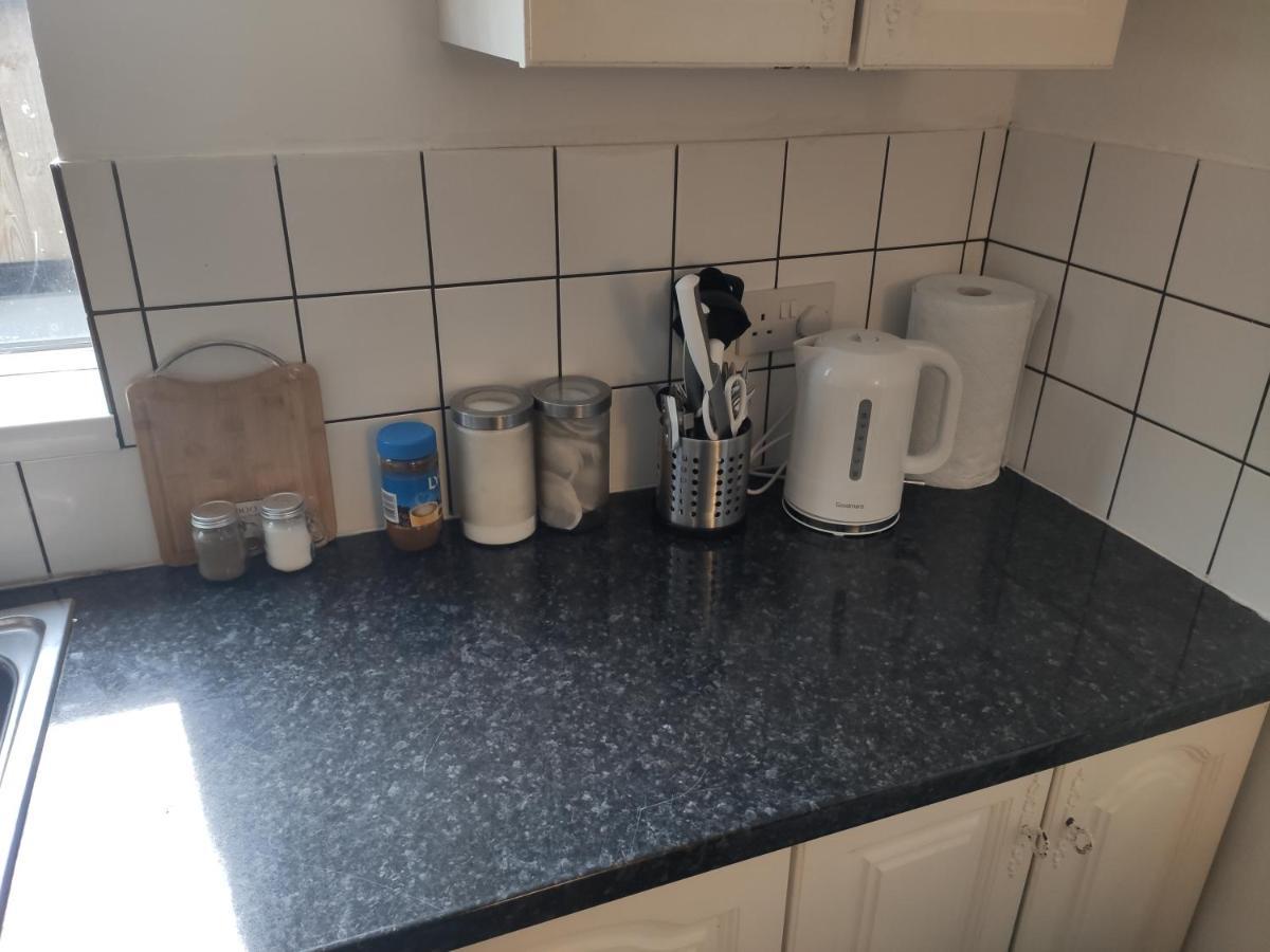 Whitchurch 1 Bedroom Apartment كارديف المظهر الخارجي الصورة